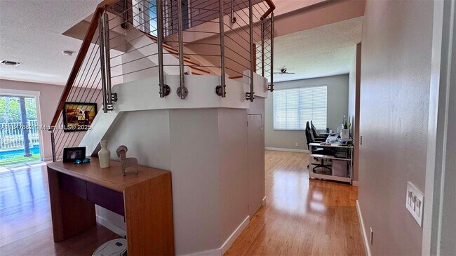 Building Photo - 4411 Foxtail Ln