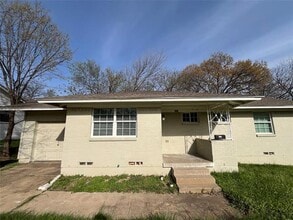 Building Photo - 5828 Lazy River Dr