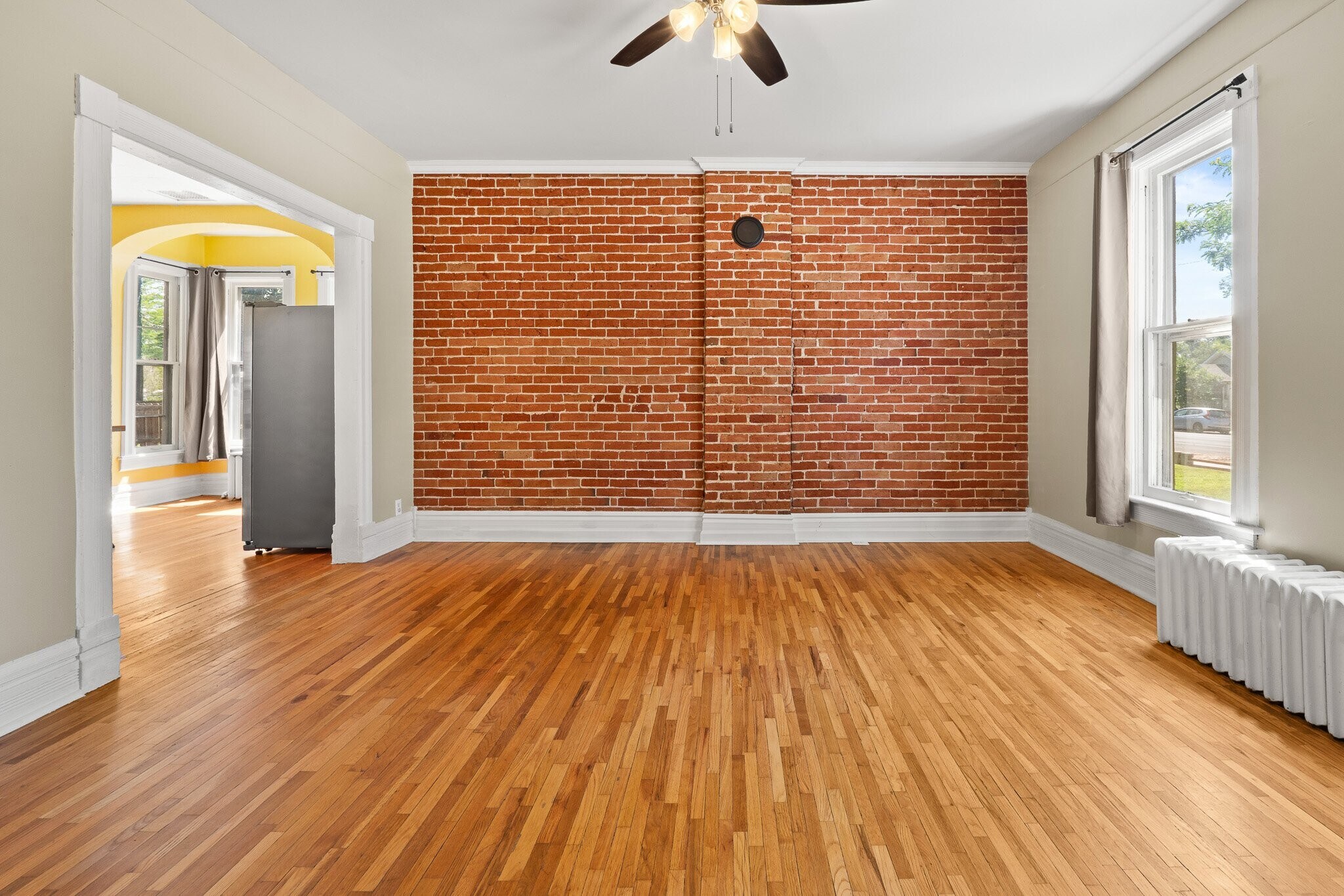 Building Photo - 1423 11th St