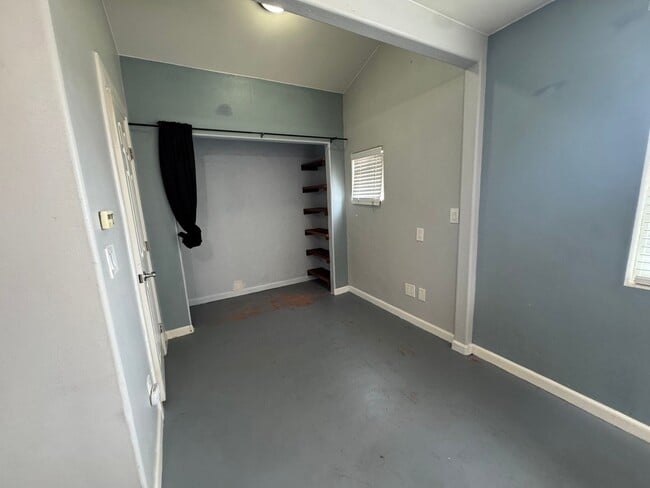 Building Photo - 150 Cielo #1