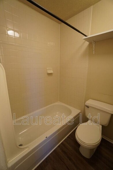 Building Photo - 291 S Hoyt St