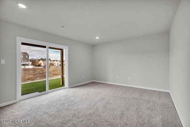 Building Photo - 220 Sandy Rdg Rd