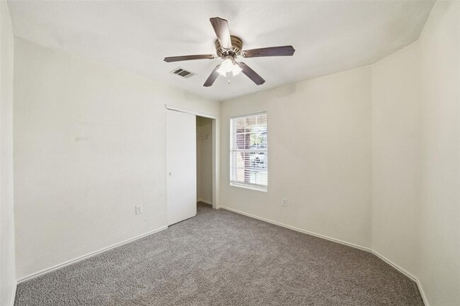 Building Photo - 1910 Steeds Crossing