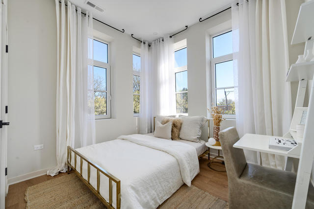 Building Photo - 11 W Prospect Ave