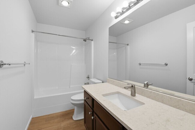 Building Photo - 4bd/2.5ba Renton Home