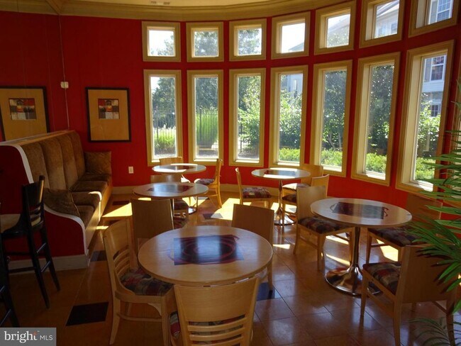 Building Photo - 21836 Jarvis Square