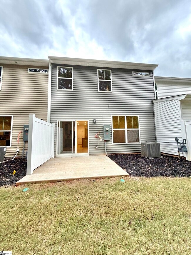 Building Photo - 218 Brochaill Ct