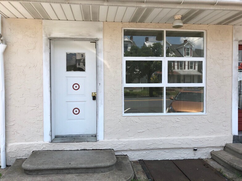 Building Photo - 212 State St