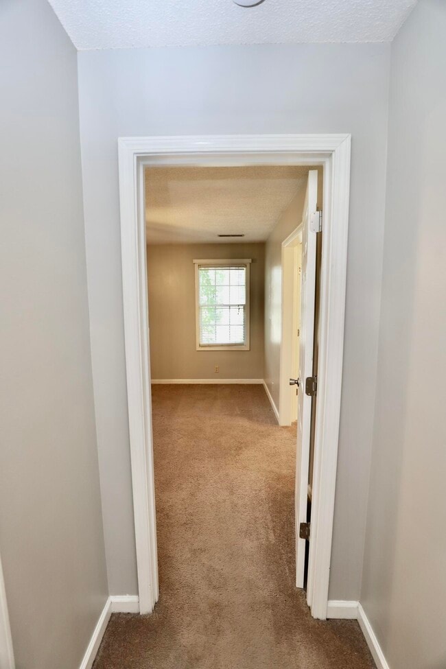 Building Photo - 1450 Morris Way Dr