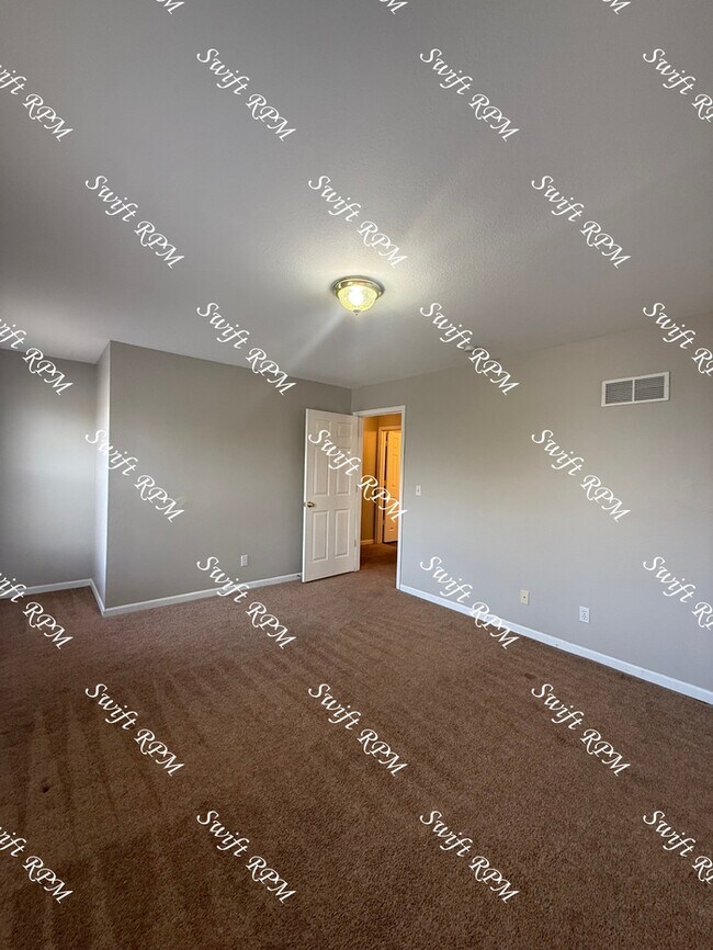 Building Photo - 315 Washington St