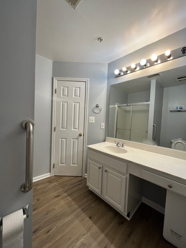 Building Photo - 3 Diamond Hill Ct