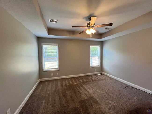 Building Photo - 114 Tahoe Ln