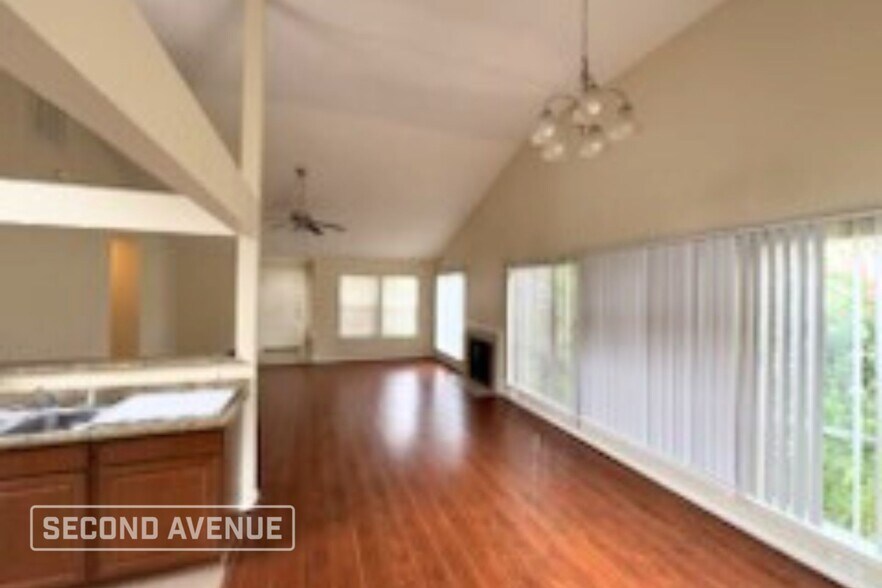 Building Photo - 7610 Alcomita Dr