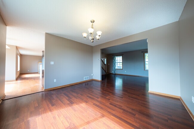 Building Photo - 10415 Ponds Way