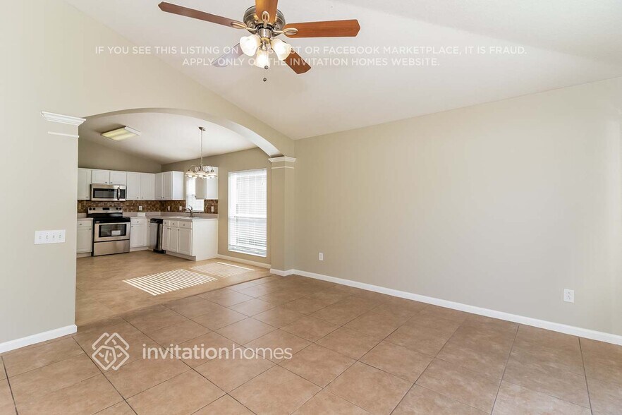 Building Photo - 11581 Misty Isle Ln