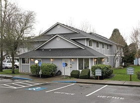 Building Photo - Spacious 2 Bedroom 1 Bath Unit