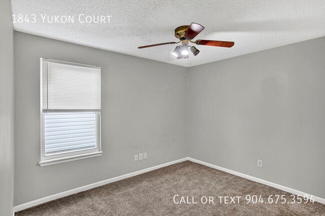 Building Photo - 1843 Yukon Ct