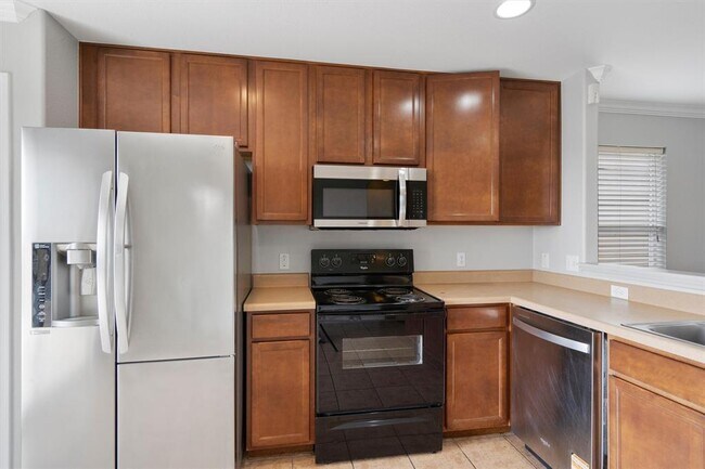 Building Photo - 9009 Southwick Dr