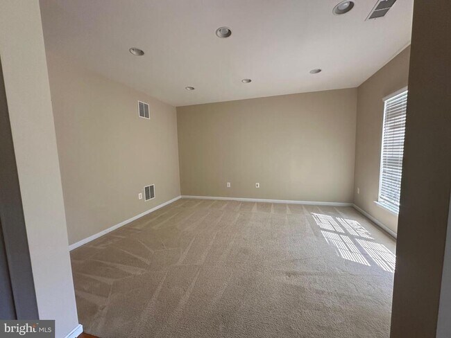 Building Photo - 12840 Marblestone Dr