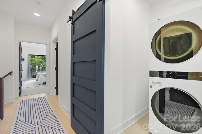 Building Photo - 1003 Zinc Ln