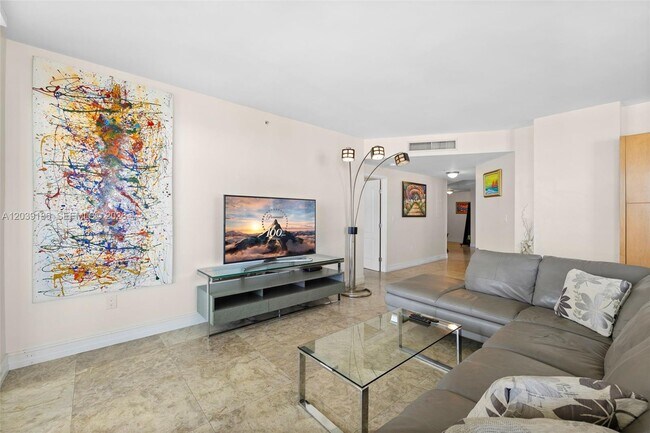 Building Photo - 17555 Atlantic Blvd