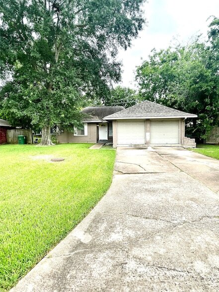 Building Photo - 11906 Binghampton Drive