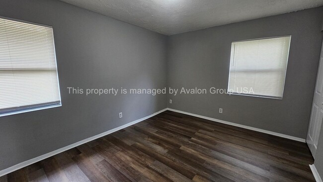 Building Photo - 7384 Irving Scott Dr
