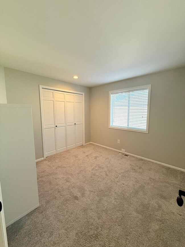 Building Photo - Beautiful 4-Bedroom Home with Expansive Deck & 3-Car Garage – Minutes to Mill Creek Town Center