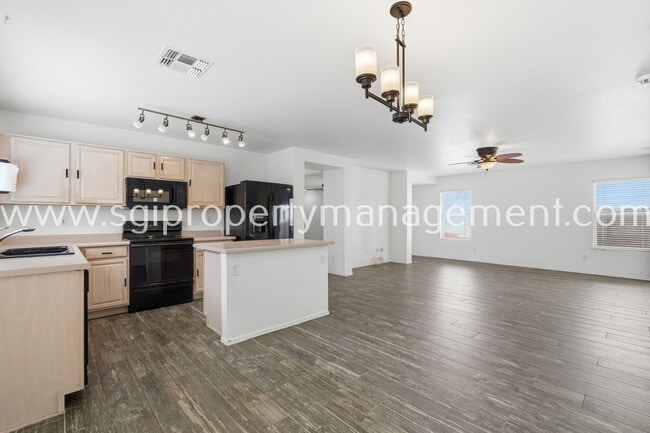 Building Photo - 714 East Michigan Ave