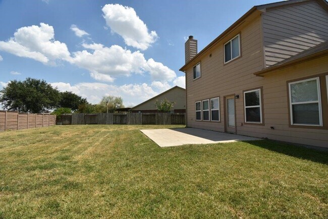 Building Photo - 7027 Crockett Ridge Dr