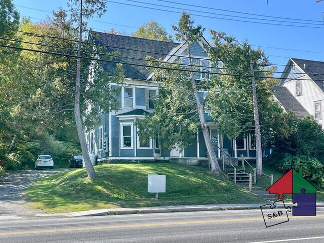Building Photo - First Floor 1BR in Montpelier - Pets Negotiable!