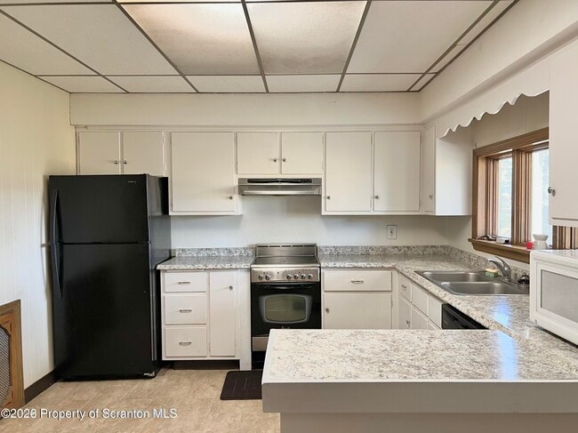 Building Photo - 608 Taylor