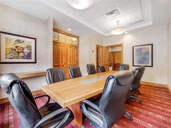 Building Photo - 1008 Portland Ave