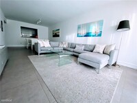 Building Photo - 2 br, 2 bath Condo - 19380 Collins Ave Apt...