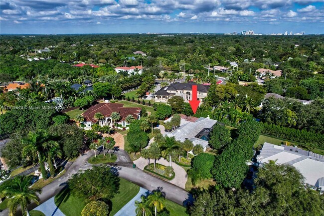 Building Photo - 6731 SW 138th St