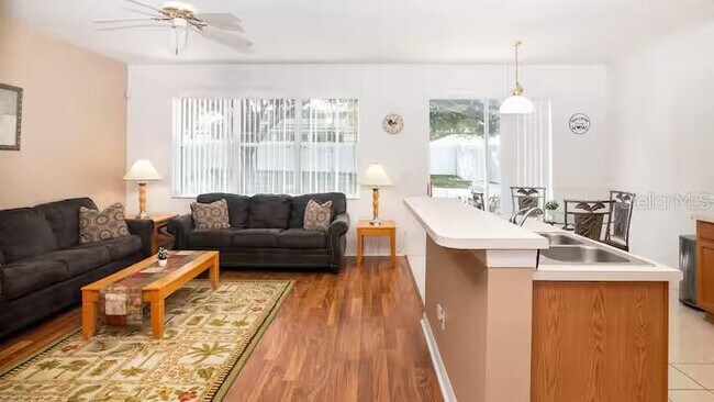 Building Photo - 750 Kettering Rd