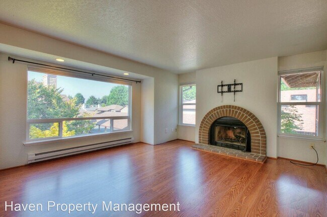 Building Photo - 3 br, 2 bath House - 715 143rd Ave NE Apt H30