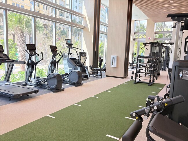 Building Photo - 151 N Seabreeze Blvd