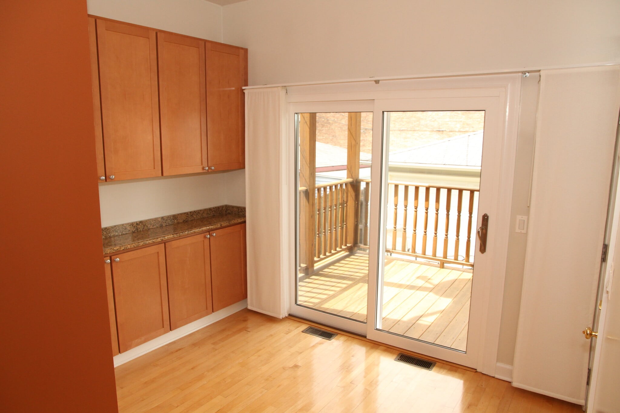 Building Photo - 4108 Maplewood N Ave