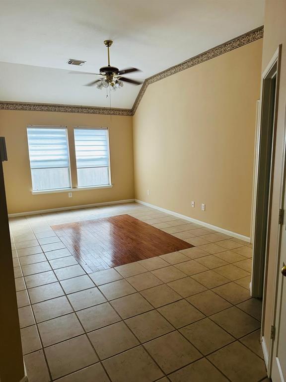 Building Photo - 17014 Sandestine Dr