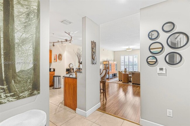 Building Photo - 8395 SW 73rd Ave