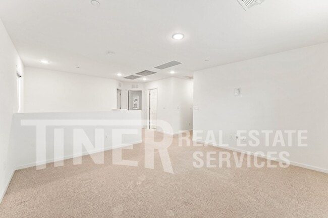 Building Photo - 5032 Cloudburst Wy