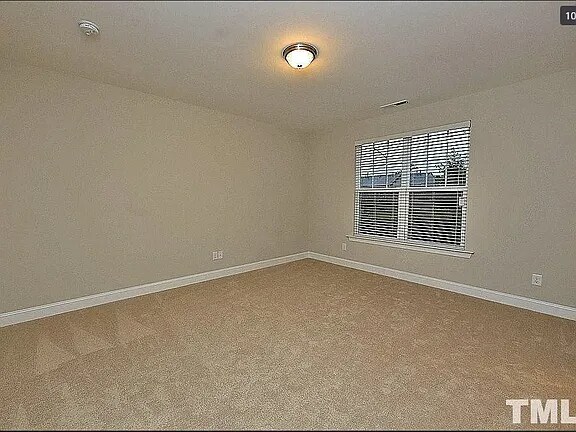 Building Photo - 207 Acorn Hollow Pl