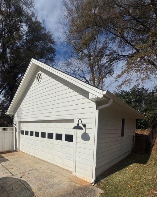 Building Photo - 360 Maple Ave NW