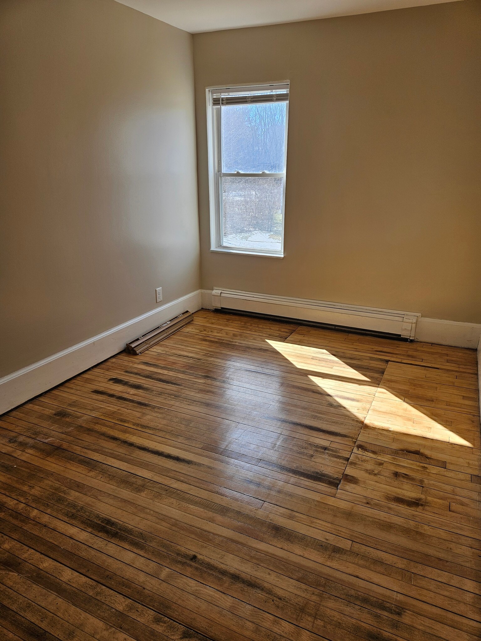 Building Photo - 24 Ninth St