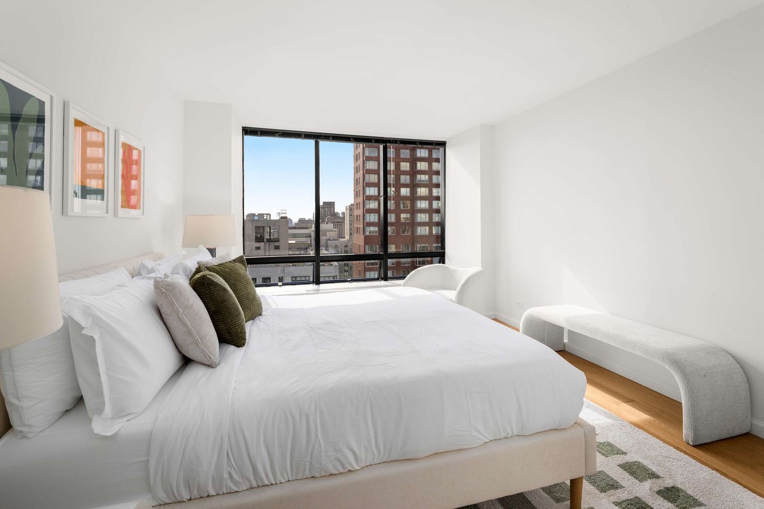 Building Photo - 525 E 72nd St