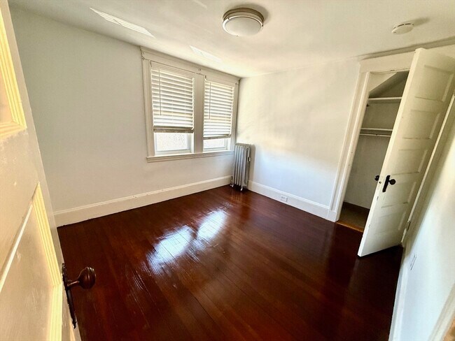 Building Photo - 31 Revere Rd