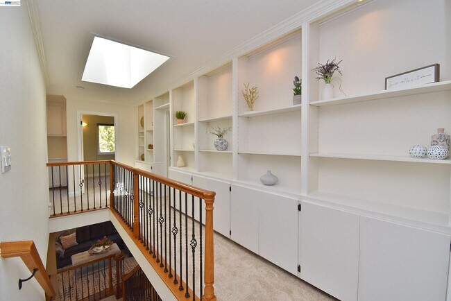 Building Photo - 1626 Harlan Dr