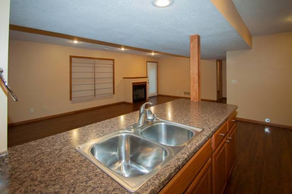 Building Photo - 202 Northbrook Ct