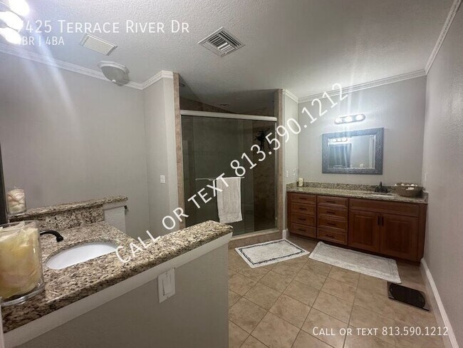 Building Photo - 7425 Terrace River Dr